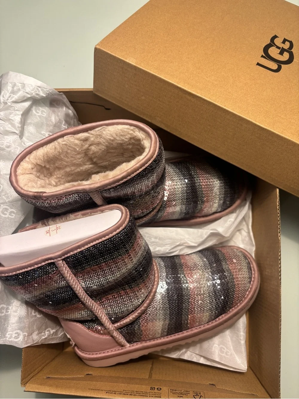 Size 3 UGG girl’s classic ll sequin rainbow Pink Sequin Mini Boot